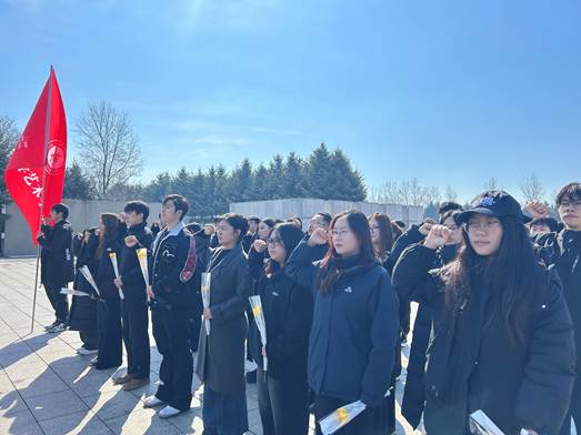 4267ff2354dd5c422ba9325c3527dea3